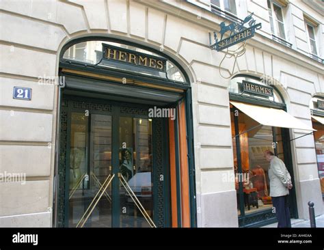 hermes shopping in paris|hermes outlet in paris.